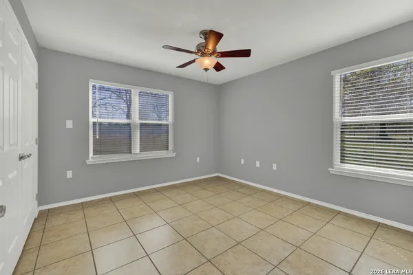 $809,999 | 353 Jackson, Kingsbury, TX 78638