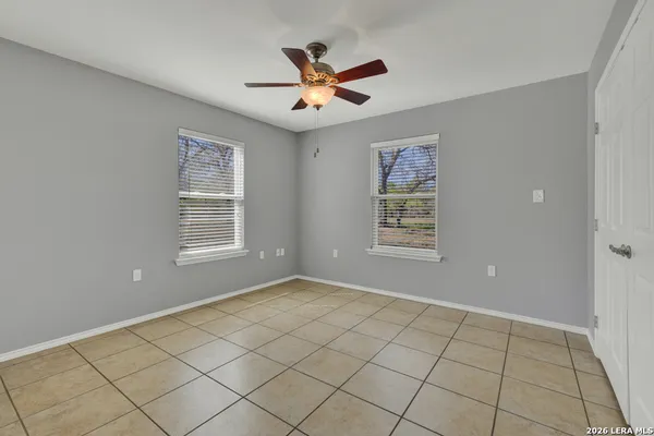 $809,999 | 353 Jackson, Kingsbury, TX 78638