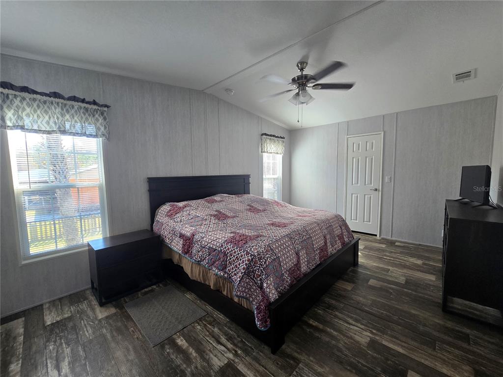 56290 Cherry Tree Road Astor, FL 32102 - Photo 11 of 27
