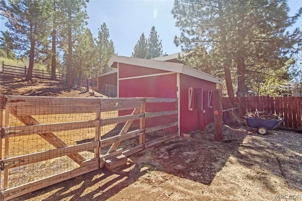 $629,000 | 2160 Mariposa Lane, Big Bear City, CA 92314