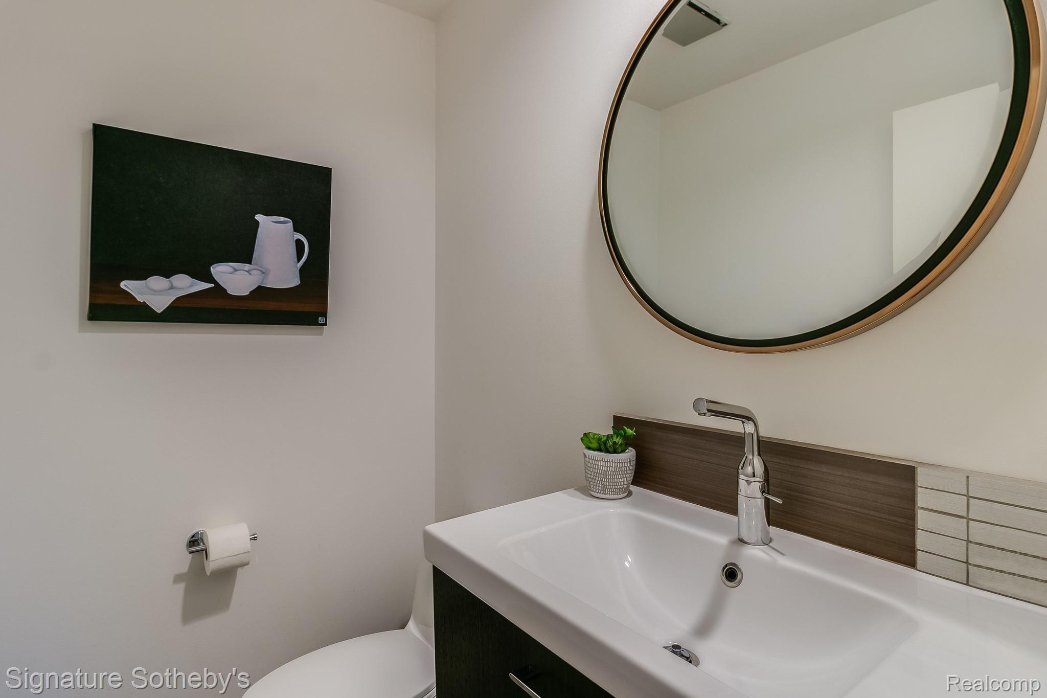 4737 Stoneleigh Road Bloomfield Hills, MI 48302 - Photo 18 of 46 IMG_0426.jpg