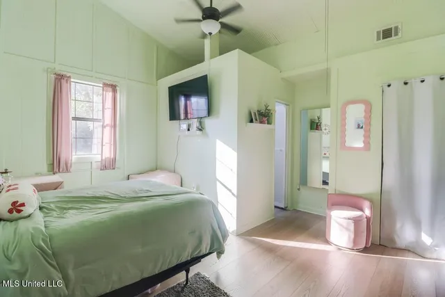 $1,400,000 | 5220 Cowart Road, Lucedale, MS 39452