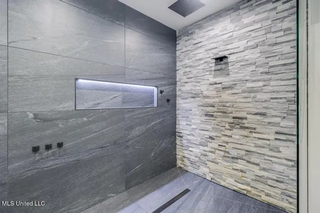 $1,400,000 | 5220 Cowart Road, Lucedale, MS 39452