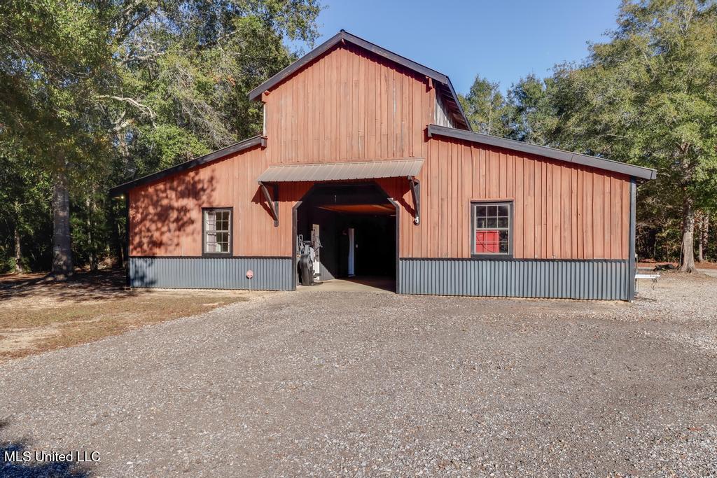 5220 Cowart Road Lucedale, MS 39452 - Photo 3 of 36 Front View full