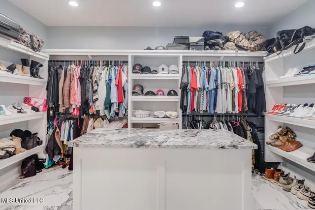 $1,400,000 | 5220 Cowart Road, Lucedale, MS 39452