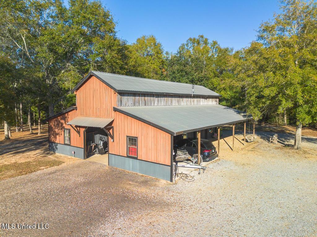 5220 Cowart Road Lucedale, MS 39452 - Photo 4 of 36 10-5