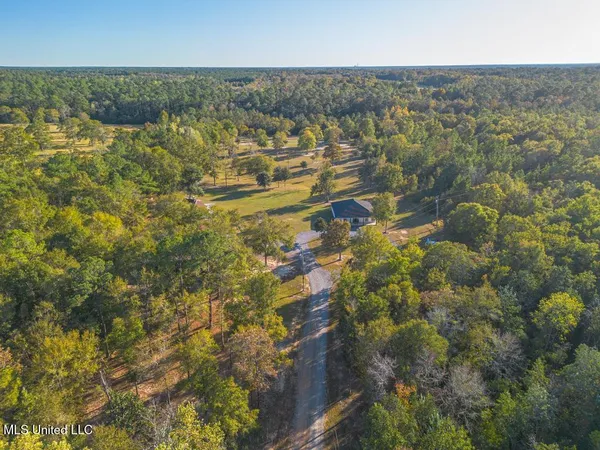 $1,250,000 | 5220 Cowart Road, Lucedale, MS 39452
