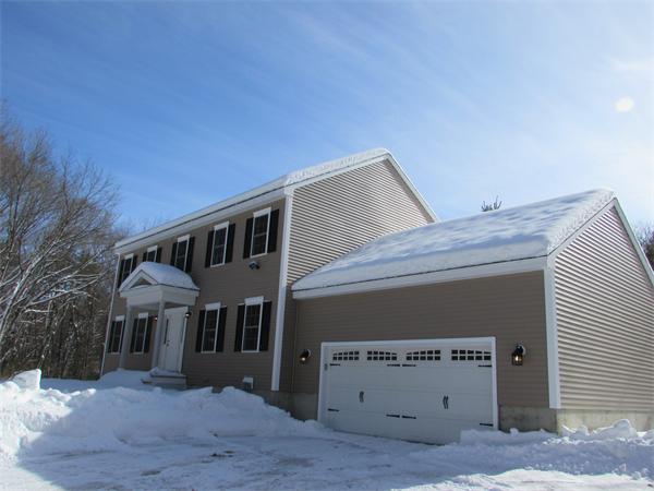 156 Leslie Road Rowley, MA 01969 - Photo 3 of 18