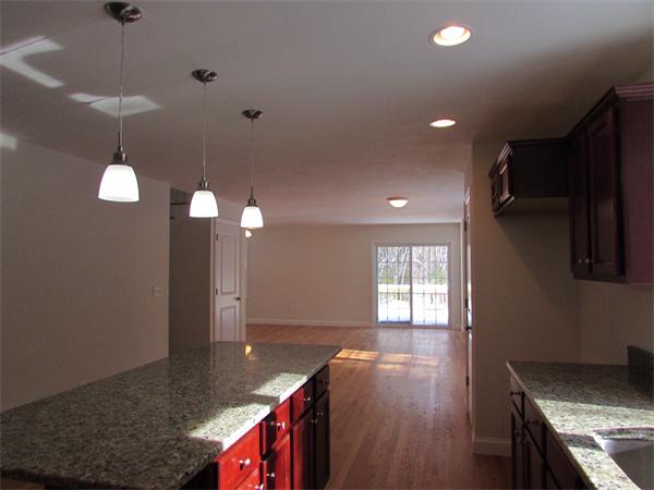 156 Leslie Road Rowley, MA 01969 - Photo 6 of 18