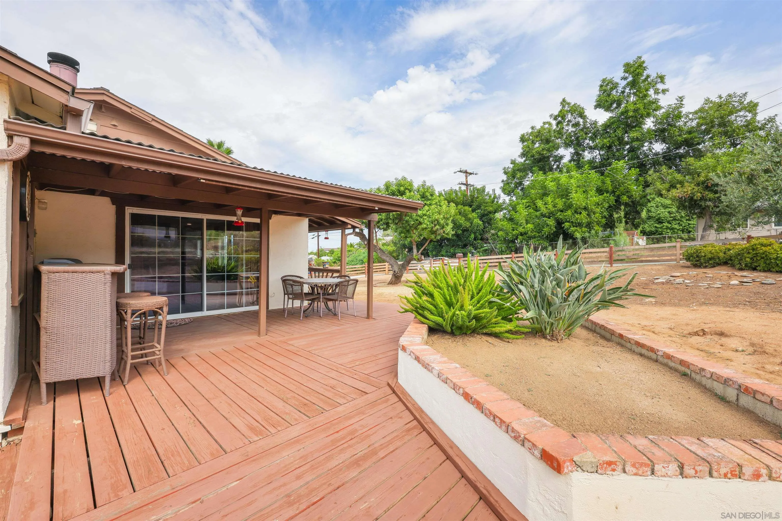 12187 Gay Rio Terrace Lakeside, CA 92040 - Photo 5 of 25 Gallery Image 5