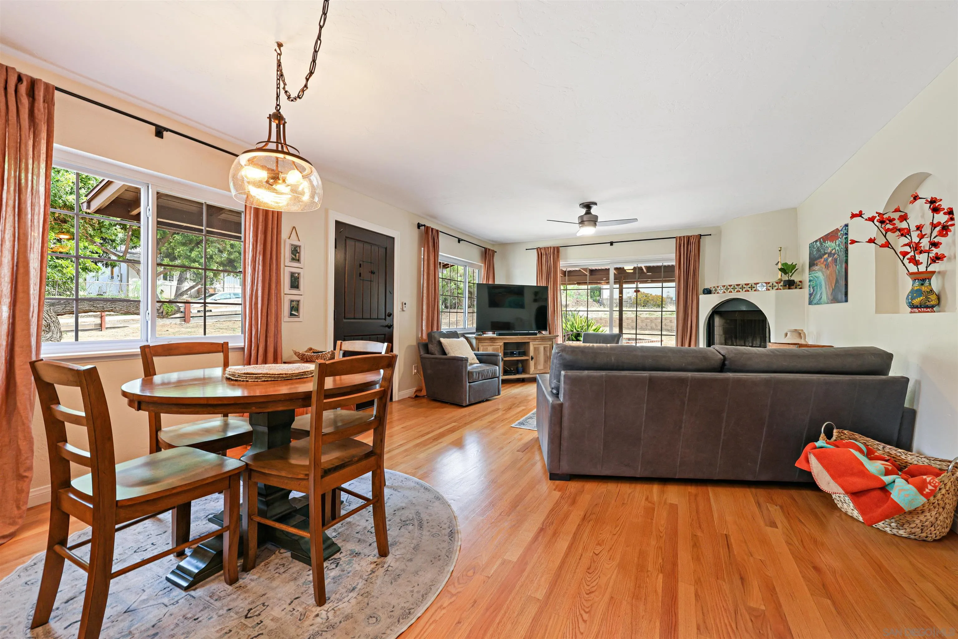 12187 Gay Rio Terrace Lakeside, CA 92040 - Photo 9 of 25 Gallery Image 9