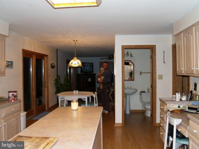 8053 Chestnut Grove Road Frederick, MD 21701 - Photo 14 of 21 Kitchen