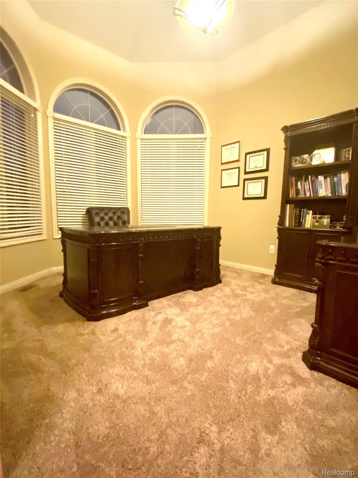 16400 Moore Park Road Macomb, MI 48044 - Photo 10 of 45 IMG_E1030.JPG