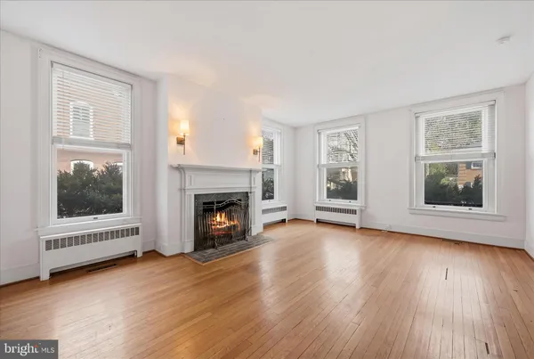 $1,200,000 | 217 West Boscawen Street, Winchester, VA 22601