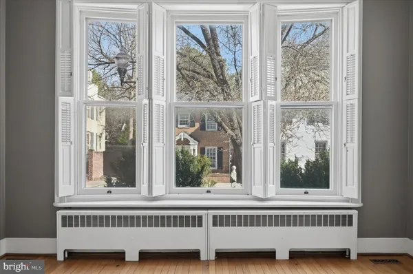 $1,200,000 | 217 West Boscawen Street, Winchester, VA 22601