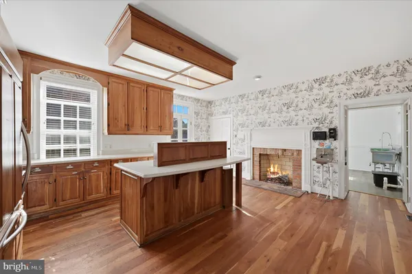 $1,200,000 | 217 West Boscawen Street, Winchester, VA 22601