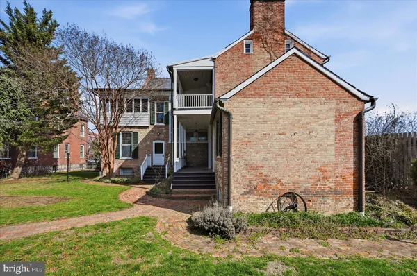 $1,200,000 | 217 West Boscawen Street, Winchester, VA 22601