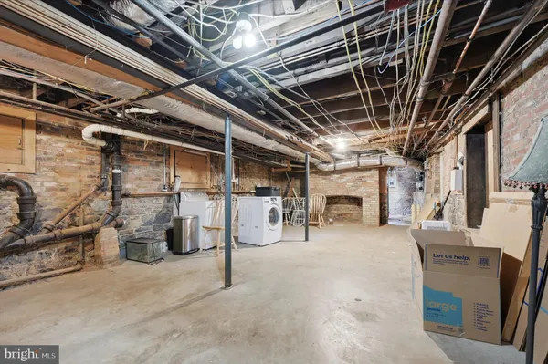 $1,200,000 | 217 West Boscawen Street, Winchester, VA 22601