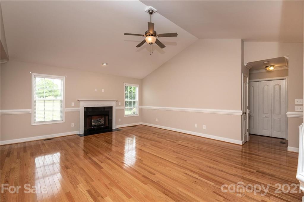 1798 Thomasville Road Conover, NC 28613 - Photo 10 of 43 Gallery Image 10
