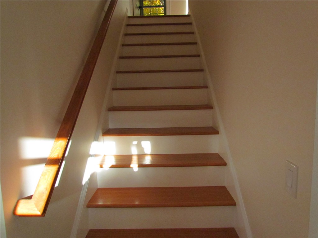 378 Gauthier Drive Woonsocket, RI 02895 - Photo 15 of 23