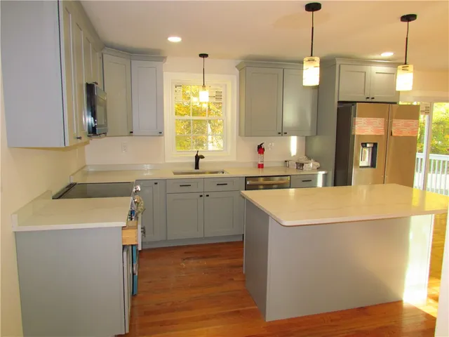 $699,999 | 378 Gauthier Drive, Woonsocket, RI 02895