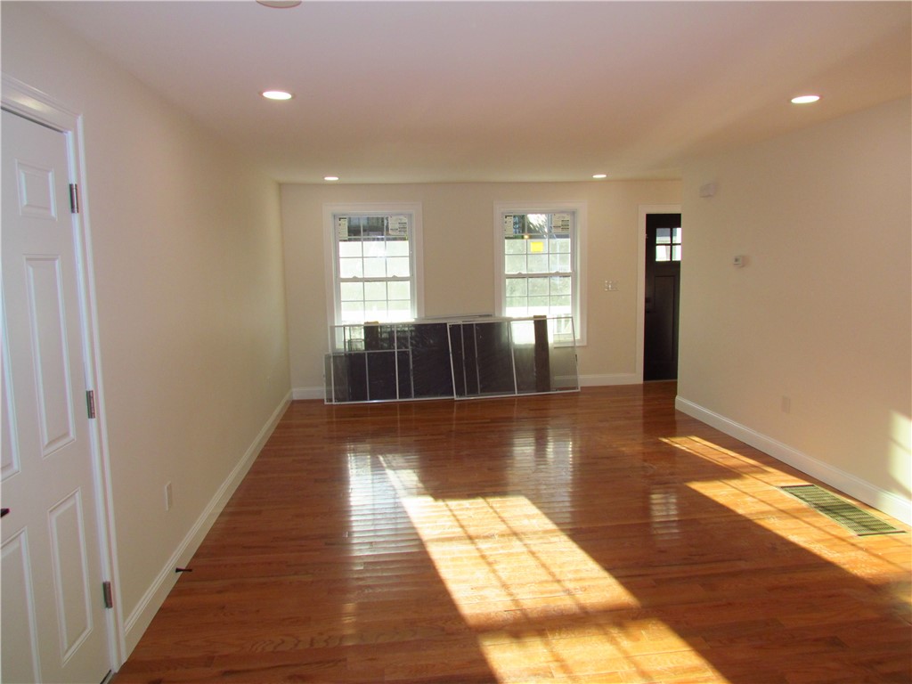 378 Gauthier Drive Woonsocket, RI 02895 - Photo 9 of 23