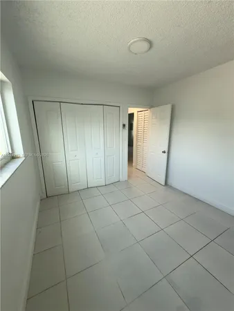 $1,800 | 2622 Northwest 24th Street, Unit 3A, Miami, FL 33142