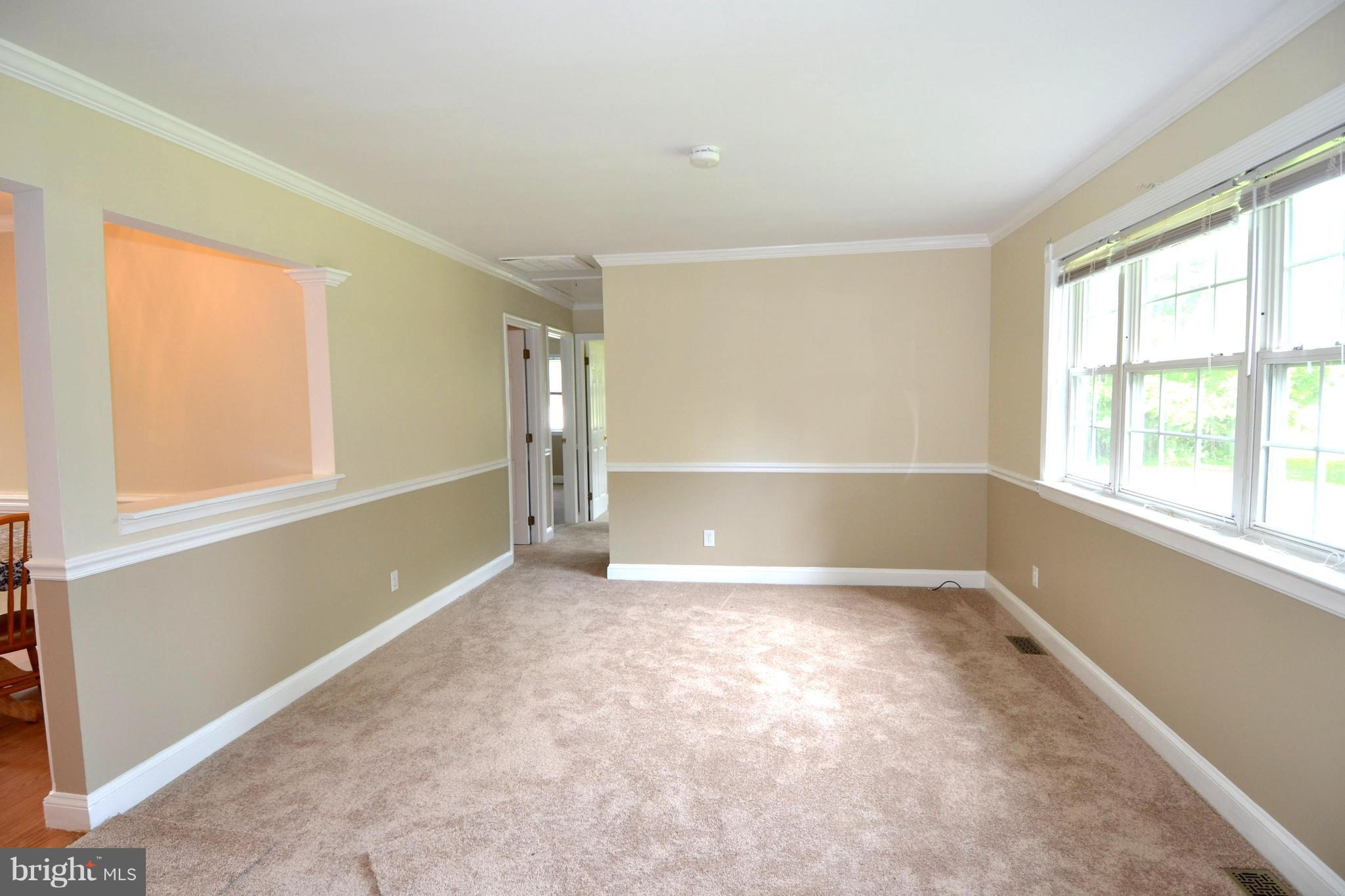 40408 Duke Road Mechanicsville, MD 20659 - Photo 3 of 22 Living Room