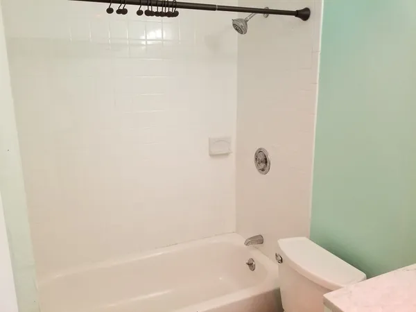 $3,150 | 33 Pond Avenue, Unit 912, Brookline, MA 02445