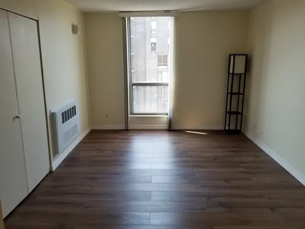 $3,150 | 33 Pond Avenue, Unit 912, Brookline, MA 02445