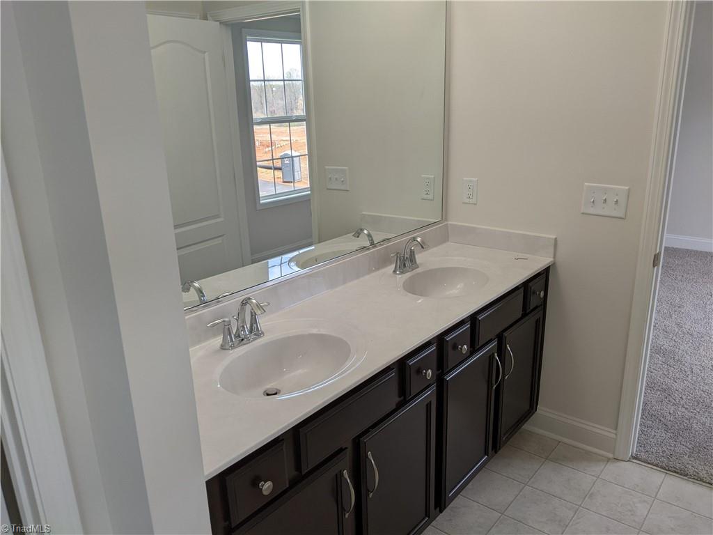 108 Breaking Dawn Road, Unit 85 Lexington, NC 27295 - Photo 12 of 13 Gallery Image 12