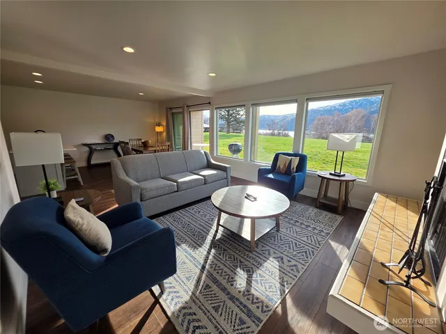 $1 | 1 Lodge 620-o Manson Wa 98831, Manson, WA 98831