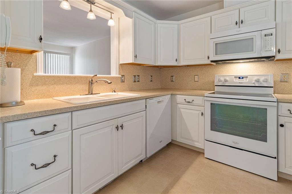 1701 Daniels Farm Road Mebane, NC 27302 - Photo 12 of 35 Gallery Image 12