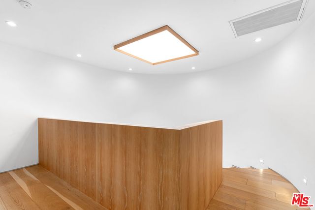 $60,000 | 1001 North Hanover Drive, Beverly Hills, CA 90210