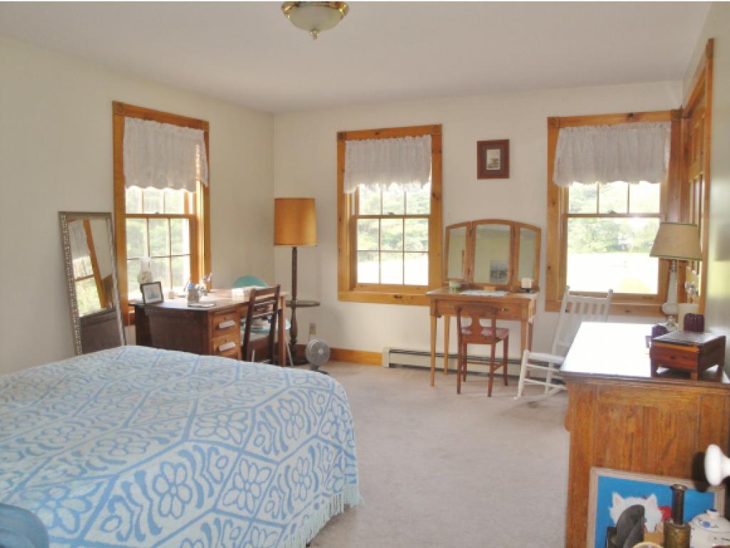 106 Black Hall Road Epsom, NH 03234 - Photo 22 of 26