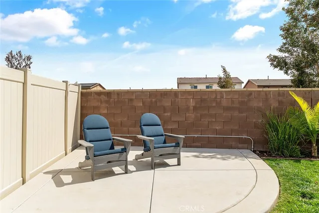 a outdoor view with a sitting space