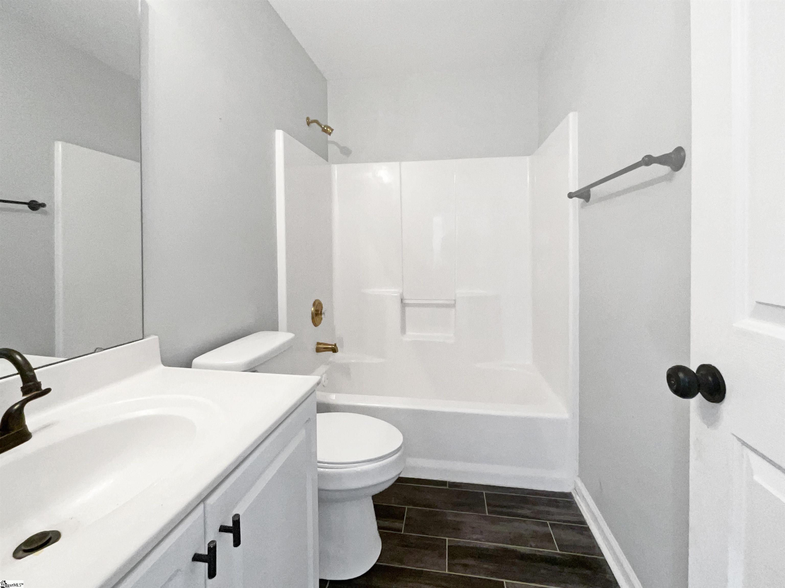 304 Woodruff Lake Way Simpsonville, SC 29681 - Photo 11 of 24