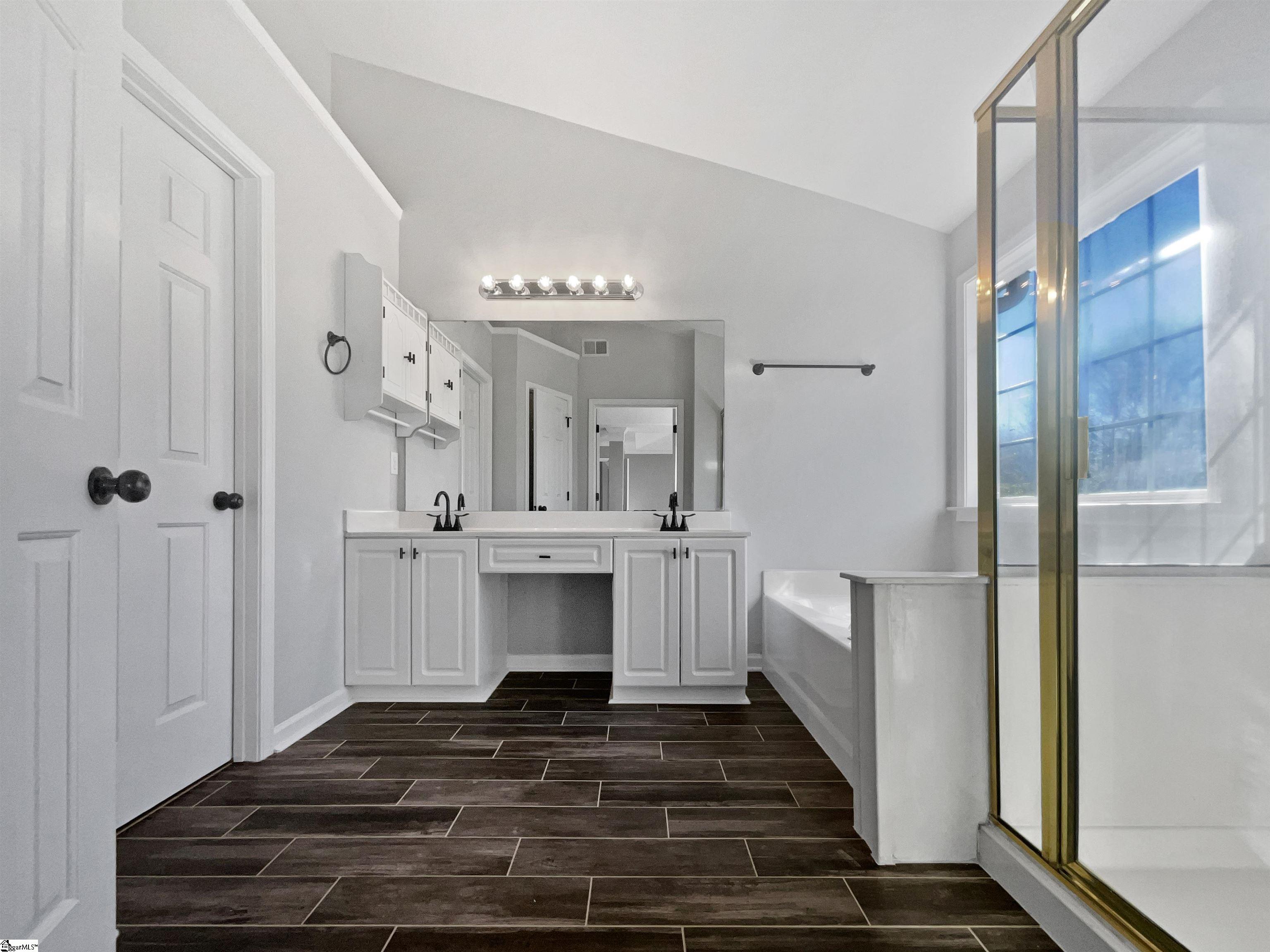 304 Woodruff Lake Way Simpsonville, SC 29681 - Photo 6 of 24