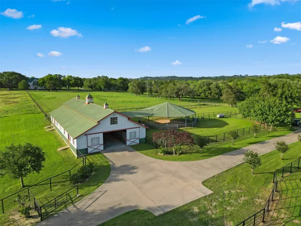 $5,900,000 | 1007 Farm To Market Road 390 East, Brenham, TX 77833