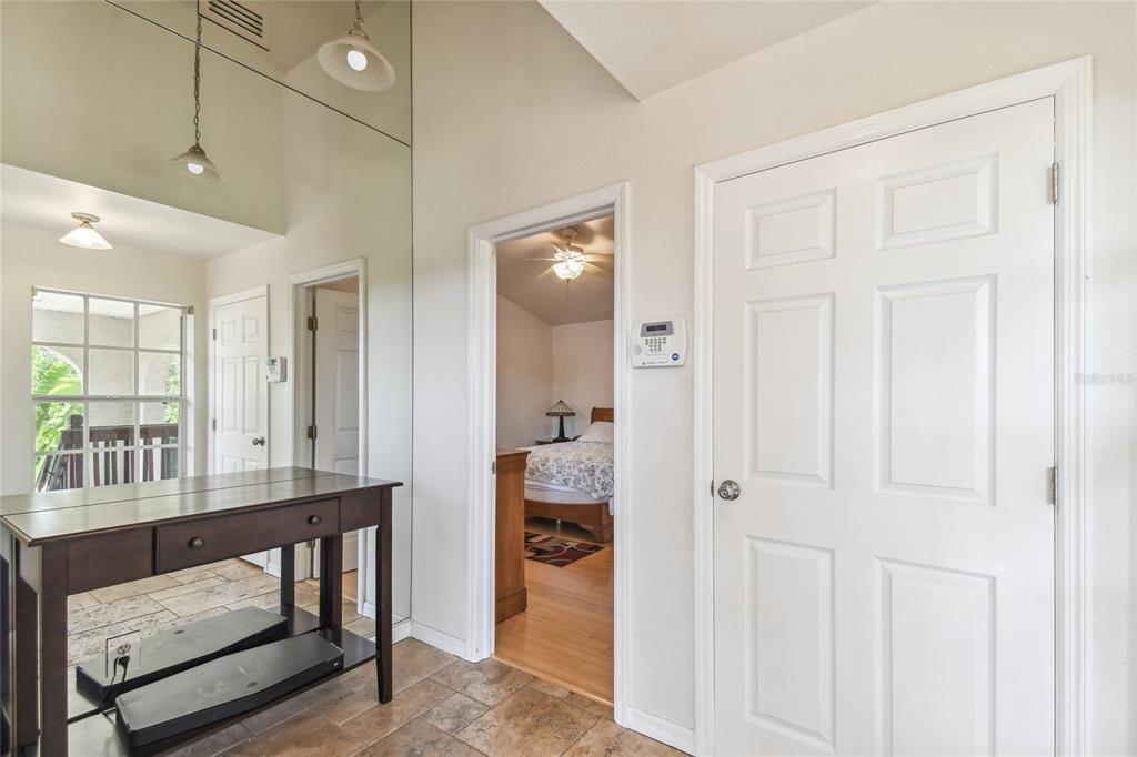 5908 Mohr Road Tampa, FL 33615 - Photo 18 of 34