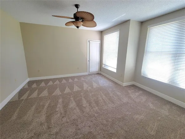 $2,400 | 4220 Pinebrook Circle, Unit 14, Bradenton, FL 34209