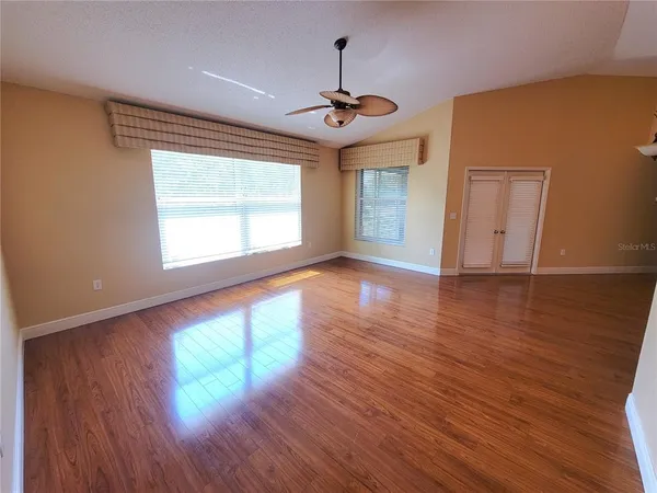 $2,400 | 4220 Pinebrook Circle, Unit 14, Bradenton, FL 34209