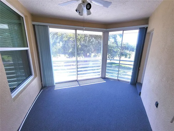 $2,400 | 4220 Pinebrook Circle, Unit 14, Bradenton, FL 34209