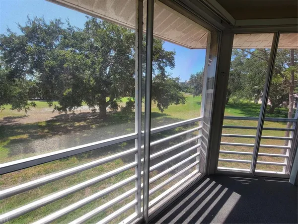 $2,400 | 4220 Pinebrook Circle, Unit 14, Bradenton, FL 34209