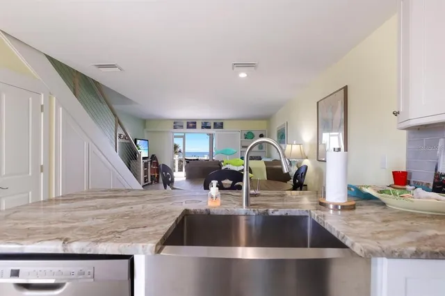 $2,995,000 | 460-5 Gulf Boulevard, Unit 4, Boca Grande, FL 33921