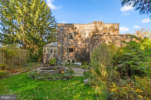 $535,000 | 3 Center Road, Baltimore, MD 21286