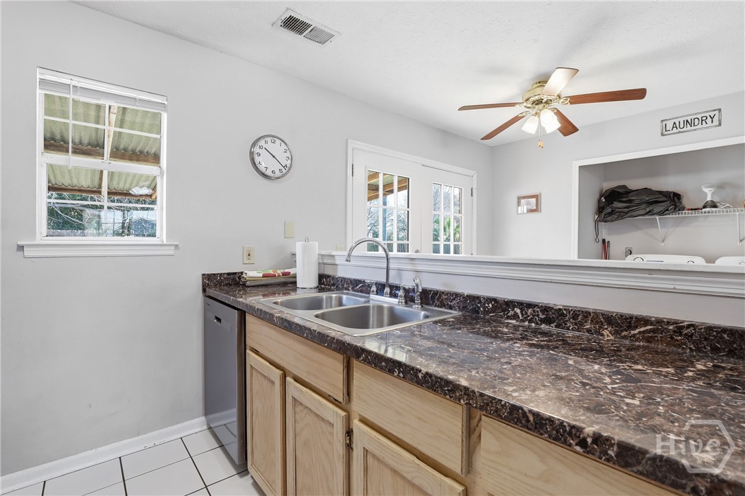 216 Mapmaker Lane Savannah, GA 31410 - Photo 14 of 31