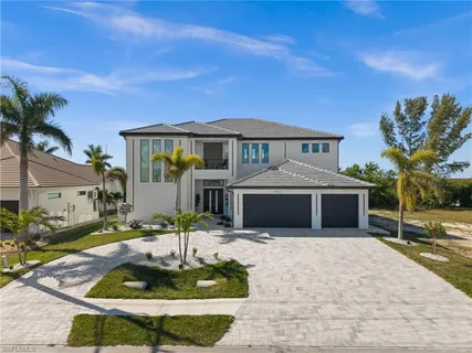 $2,595,000 | 3512 Surfside Boulevard, Cape Coral, FL 33914