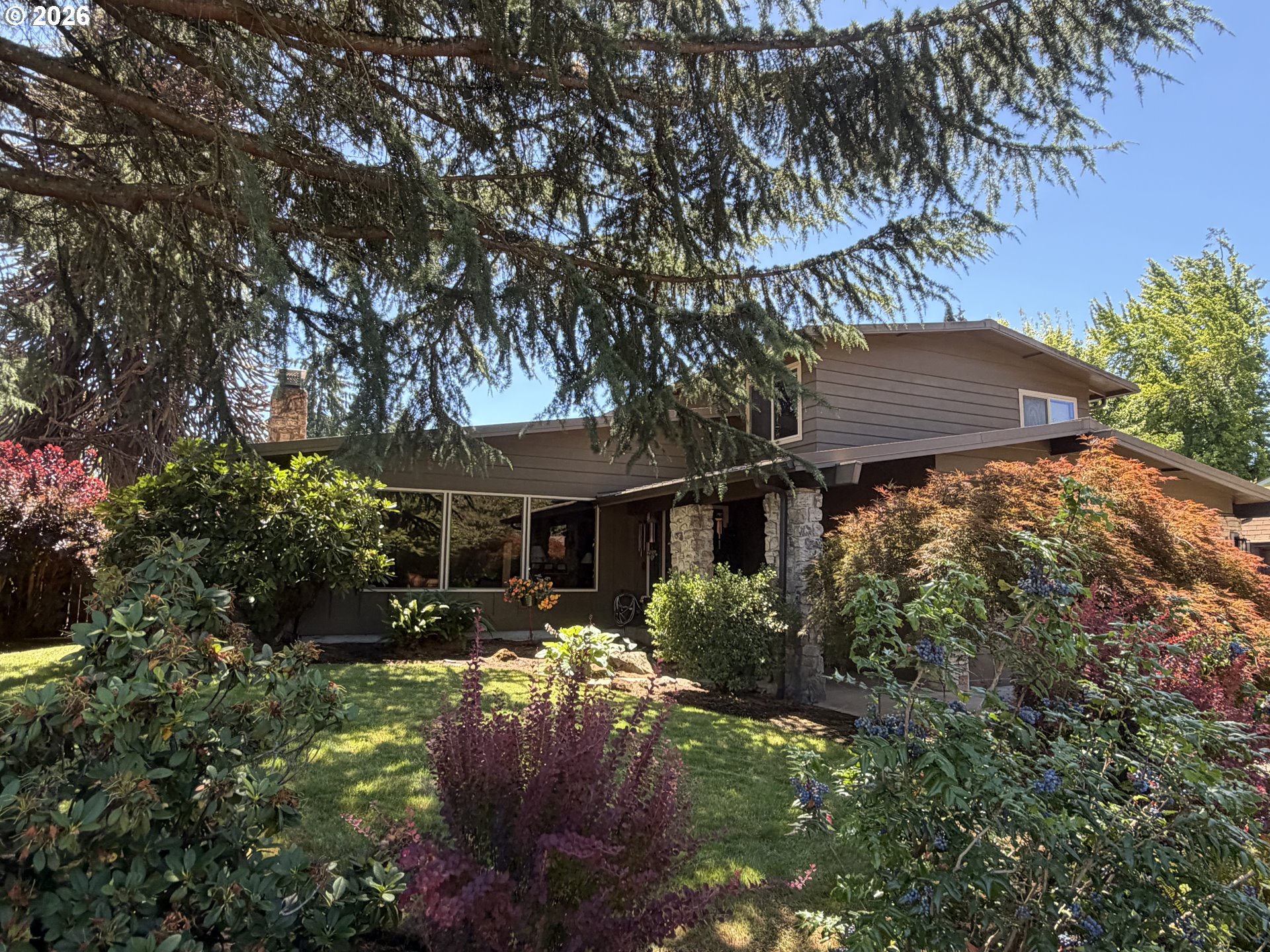 426 Carthage Avenue Eugene, OR 97404 - Photo 1 of 2