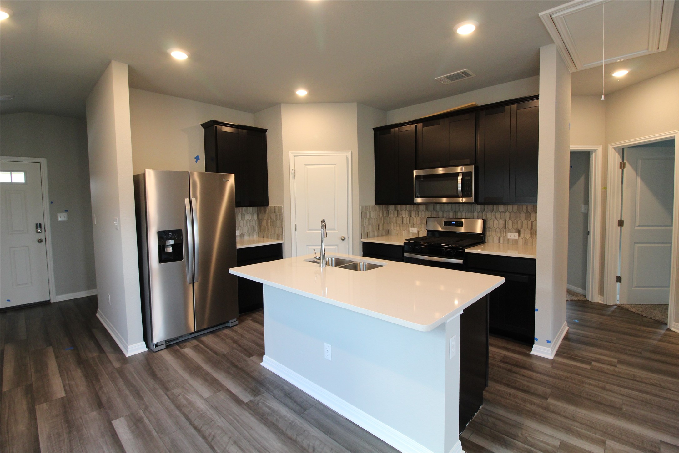 504 Dayspring Cove Georgetown, TX 78628 - Photo 2 of 23